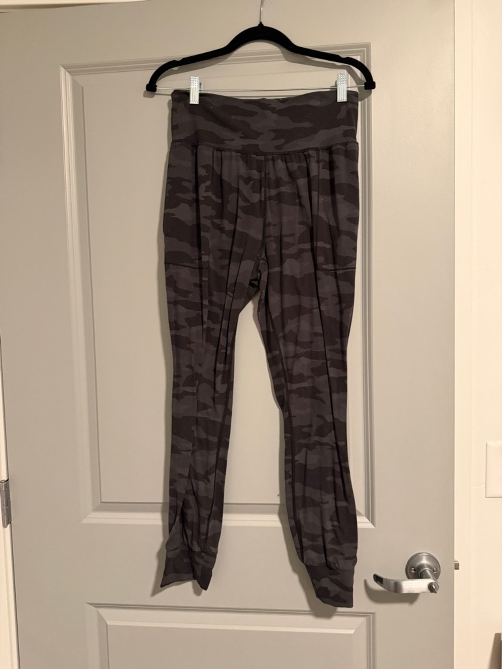 Athleta Salutation Jogger